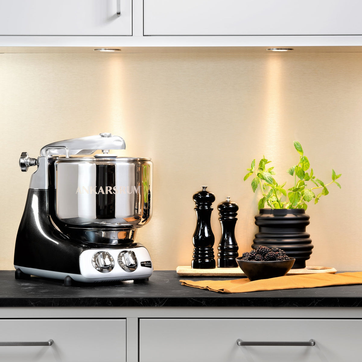 Ankarsrum Küchenmaschine Allrounderset mit Deluxe Zubehörset